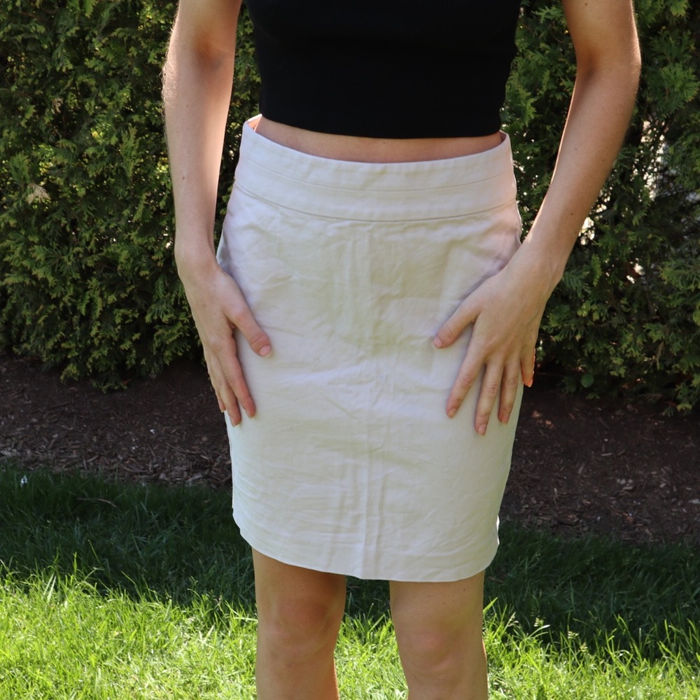 Cream Banana Republic Pencil Skirt